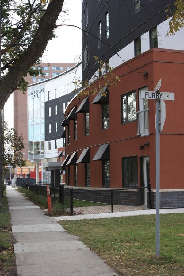 Uwinnipeg Downtown Hostel מראה חיצוני תמונה