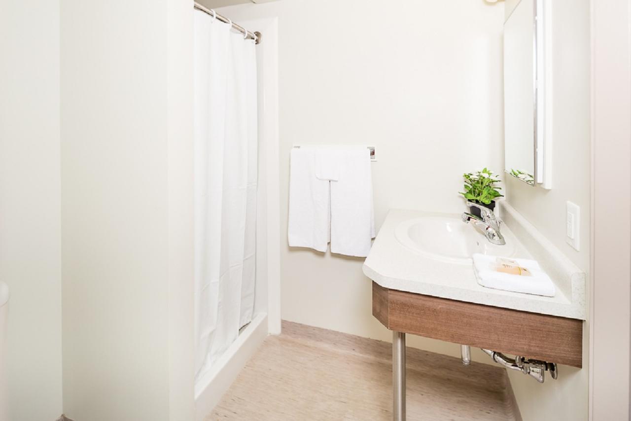 Uwinnipeg Downtown Hostel מראה חיצוני תמונה